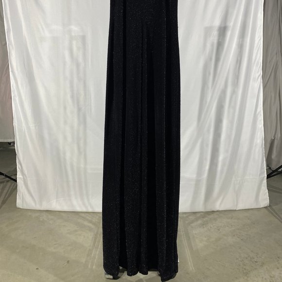 THS - Dress - Picture 4 of 7